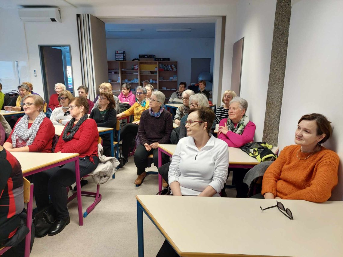 Redovni mjesečni sastanak Kluba žena oboljelih od raka dojke „Nova Nada“